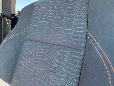 Used 2018 Toyota Tacoma SR5 image 11