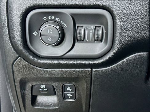 Used 2022 RAM 1500 Laramie w/ Sport Appearance Package image 22