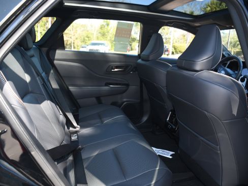 New 2026 Toyota Crown Signia image 12