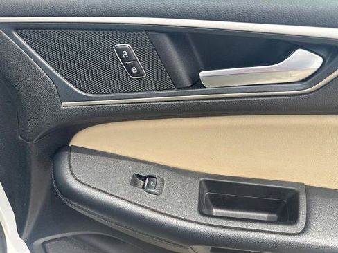 Certified 2024 Ford Edge SEL AWD/4WD image 35