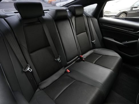 Used 2019 Honda Accord Sport image 27