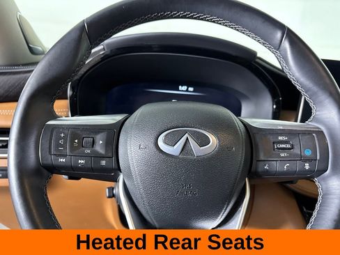 Used 2023 INFINITI QX60 Sensory w/ Vision Package AWD/4WD image 15