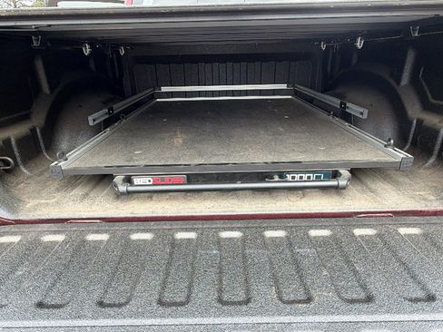 Used 2023 RAM 1500 Laramie image 13