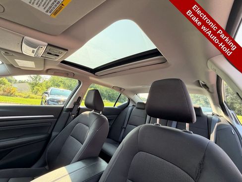 Used 2023 Nissan Altima 2.5 SV w/ SV Premium Package FWD image 26