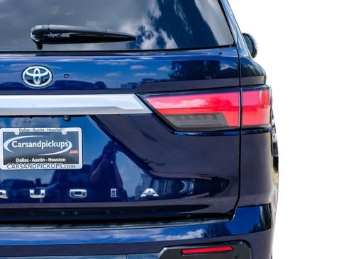 Used 2023 Toyota Sequoia Capstone AWD/4WD image 52