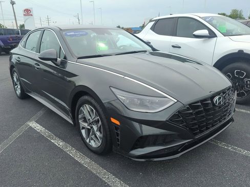 Used 2023 Hyundai Sonata SEL FWD image 1