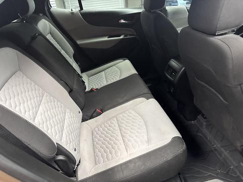 Used 2019 Chevrolet Equinox LS w/ LPO, Floor Liner Package FWD image 14