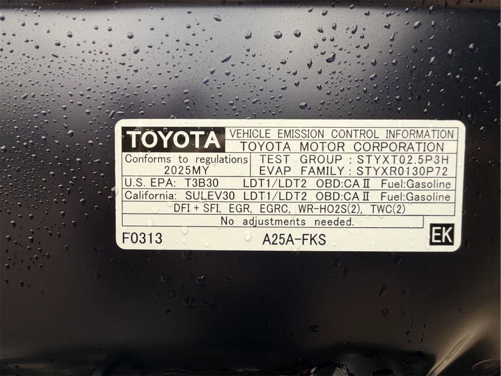 Used 2025 Toyota RAV4 XLE w/ Convenience Package FWD image 66