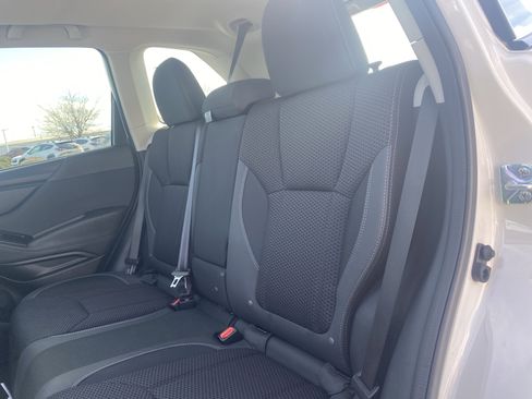 Used 2023 Subaru Forester Premium image 23