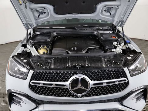 Used 2024 Mercedes-Benz GLE 450 4MATIC w/ AMG Line Exterior image 23