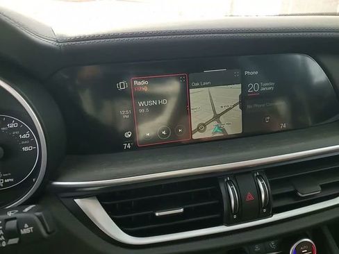 Used 2022 Alfa Romeo Stelvio Ti image 20