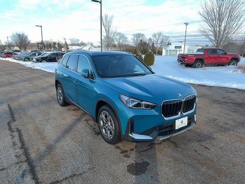 Certified 2023 BMW X1 xDrive28i w/ Premium Package image 3