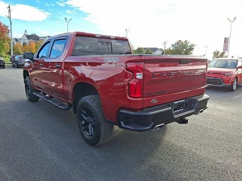 Used 2022 Chevrolet Silverado 1500 LT Trail Boss w/ Convenience Package II image 4