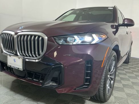 Certified 2024 BMW X5 xDrive40i w/ M Sport Package image 10