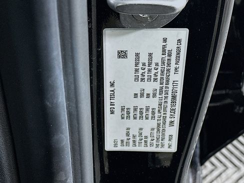 Used 2021 Tesla Model 3 Long Range image 12