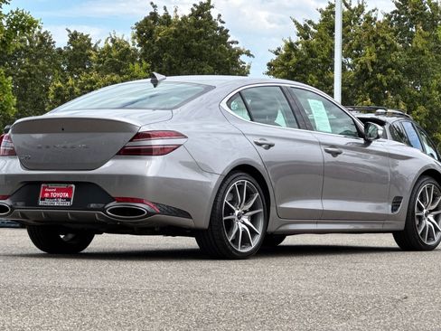 Used 2026 Genesis G70 2.5T RWD image 8