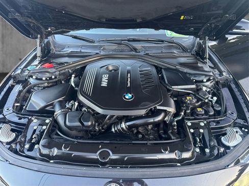 Used 2019 BMW 440i Coupe w/ M Sport Package RWD image 11