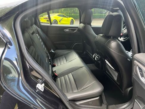 Used 2021 Alfa Romeo Giulia Ti Sport image 13