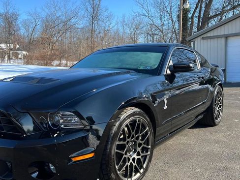 Used 2013 Ford Mustang Shelby GT500 image 9