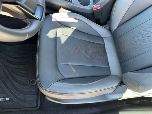 Used 2025 Subaru Crosstrek 2.5i Limited w/ Popular Package #3A image 25