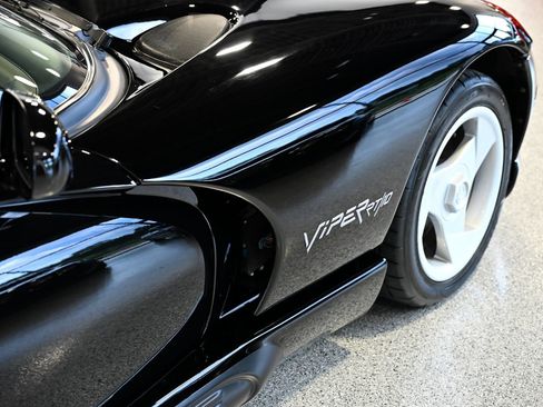 Used 1994 Dodge Viper RT/10 RWD image 12