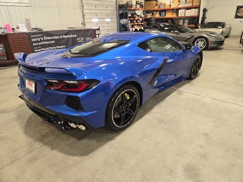 Used 2020 Chevrolet Corvette Stingray Preferred Cpe w/ 2LT Preferred Equipment Group image 5