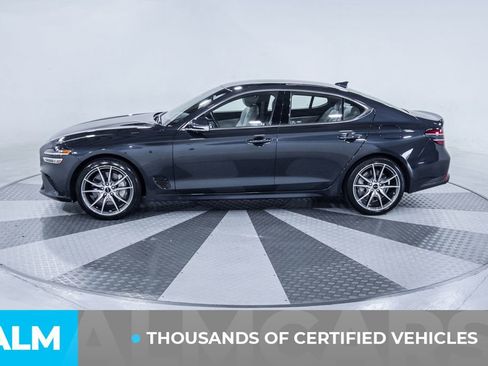 Used 2025 Genesis G70 2.5T RWD image 4