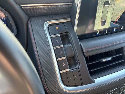 Used 2023 Chevrolet Tahoe RST w/ Sport Performance Package image 22