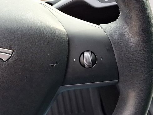 Used 2022 Tesla Model 3 Long Range image 29