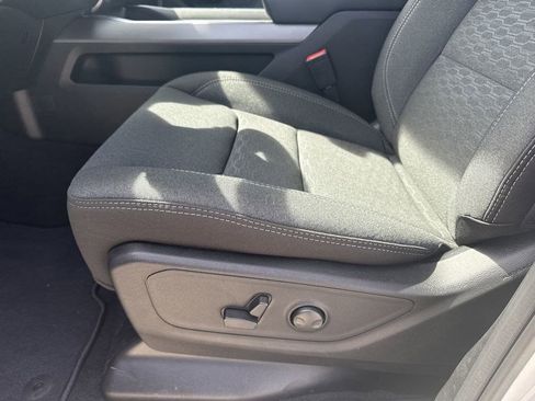 Certified 2026 RAM 1500 Big Horn AWD/4WD image 12