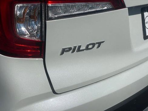 Used 2022 Honda Pilot Touring image 30