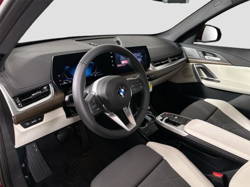 New 2026 BMW X1 xDrive28i w/ Convenience Package AWD/4WD image 10