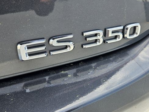 Used 2024 Lexus ES 350 w/ Premium Package image 5