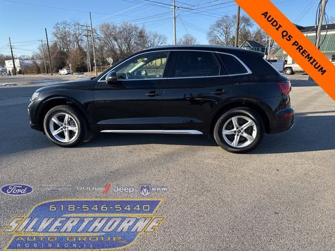 Used 2024 Audi Q5 2.0T Premium image 1