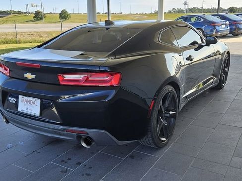 Used 2018 Chevrolet Camaro LT image 6