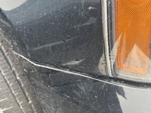 Used 2012 Chevrolet Suburban LTZ image 19