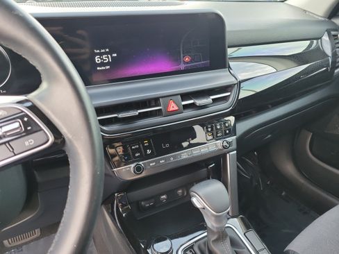 Certified 2024 Kia Seltos S FWD image 24