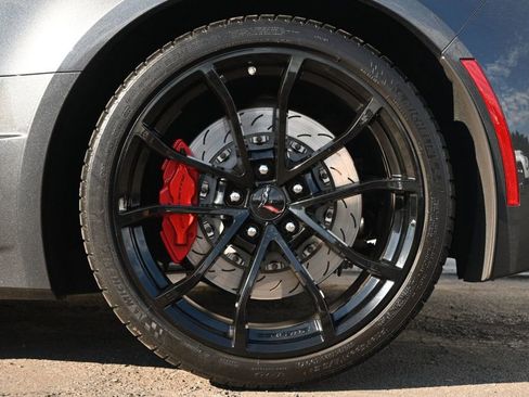 Used 2017 Chevrolet Corvette Grand Sport image 8