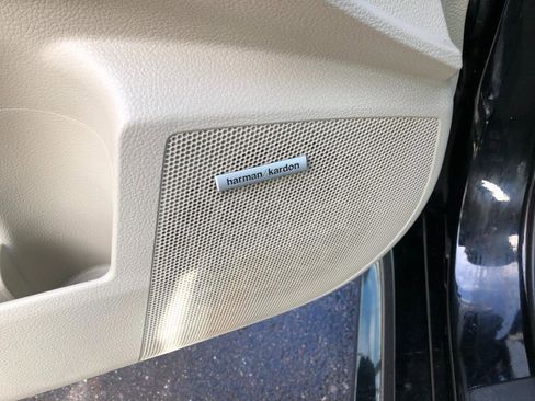 Used 2012 Subaru Legacy 3.6R Limited image 10