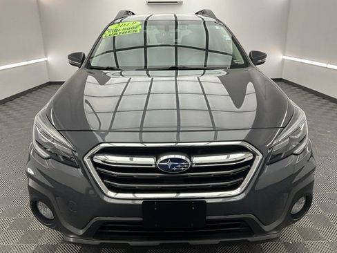Used 2019 Subaru Outback 2.5i Limited image 2