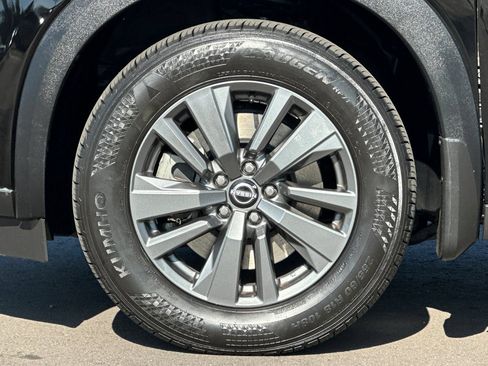 Used 2022 Nissan Pathfinder SV w/ SV Black Package FWD image 37