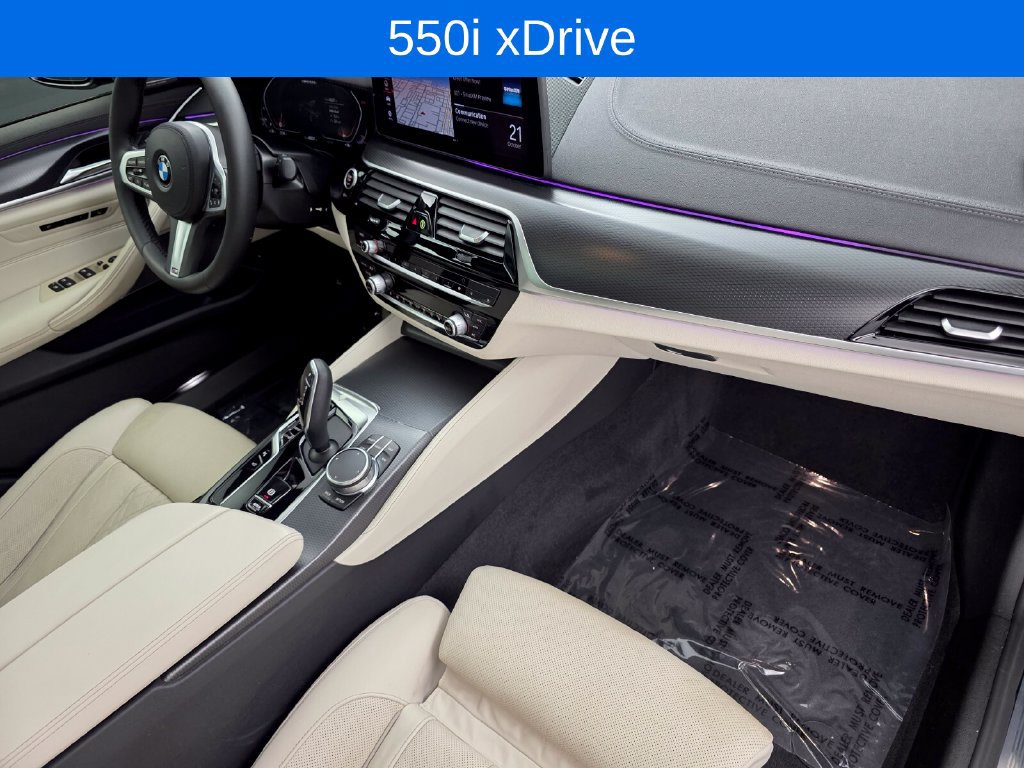 Used 2021 BMW M550i xDrive w/ Premium Package AWD/4WD image 31