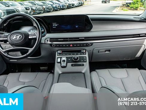 Used 2025 Hyundai Palisade SEL FWD image 28