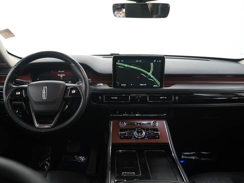 Used 2022 Lincoln Aviator Reserve w/ Equipment Group 201A AWD/4WD image 18