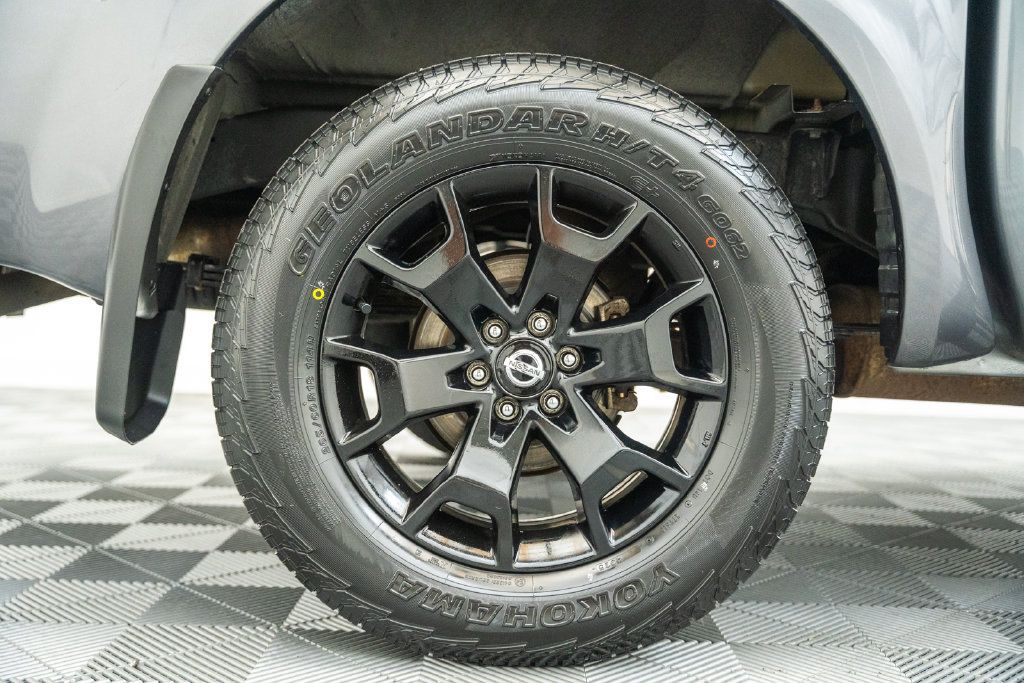 Used 2020 Nissan Frontier SV w/ Midnight Edition Floor Mats AWD/4WD image 22