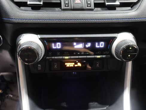 Used 2019 Toyota RAV4 XSE w/ XSE Weather Package AWD/4WD image 26