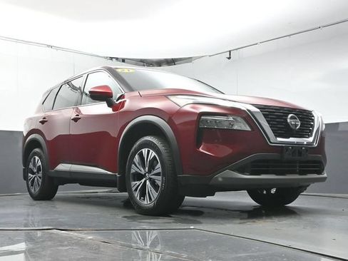 Used 2021 Nissan Rogue SV FWD image 32