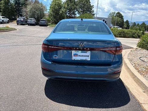 Used 2025 Volkswagen Jetta S FWD image 5