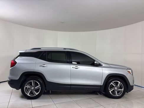 Used 2021 GMC Terrain SLT w/ Infotainment Package II image 6