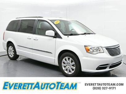 Used 2016 Chrysler Town & Country Touring